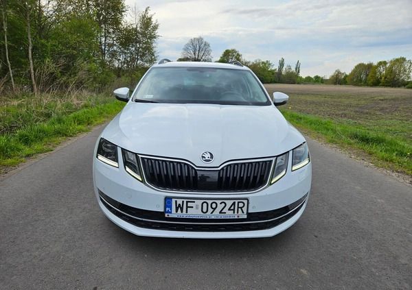Skoda Octavia cena 47900 przebieg: 234000, rok produkcji 2018 z Lipno małe 154